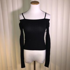 DONATED NWT - Ribbed off-the-shoulder black top F21